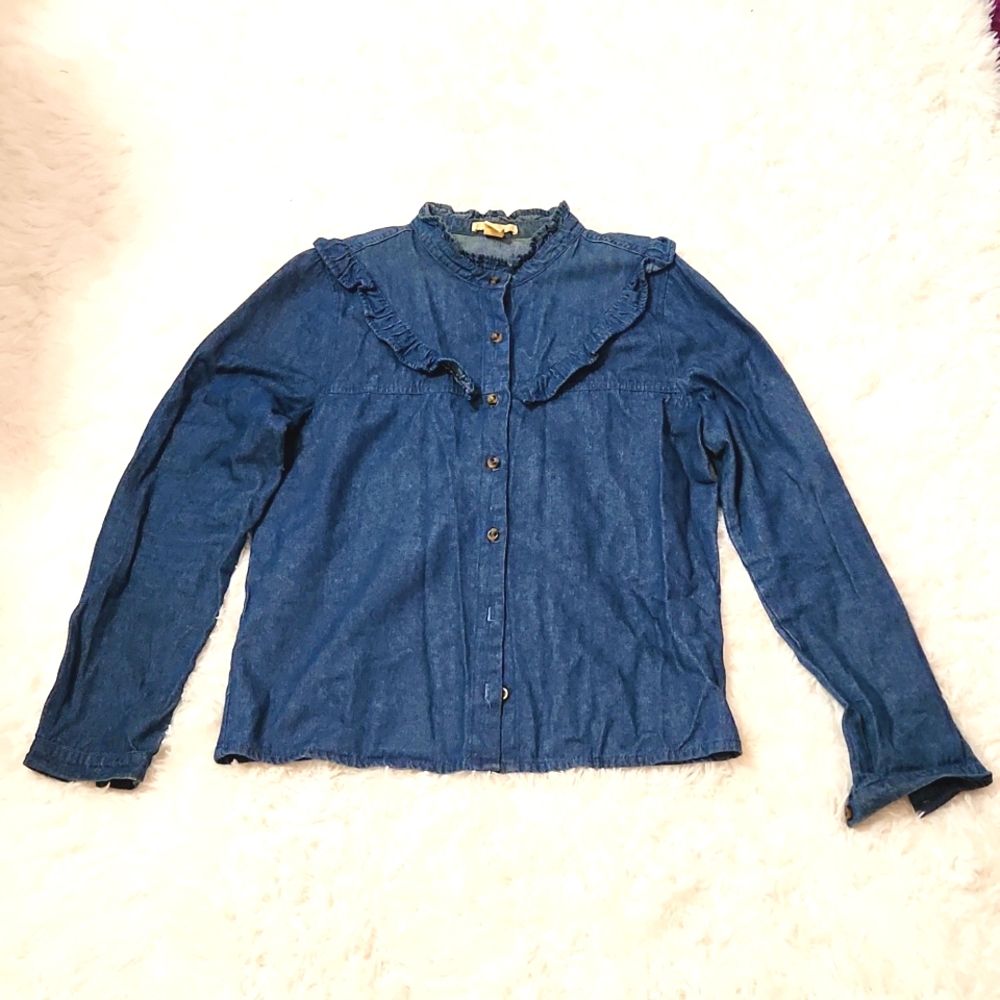 Denim shirt